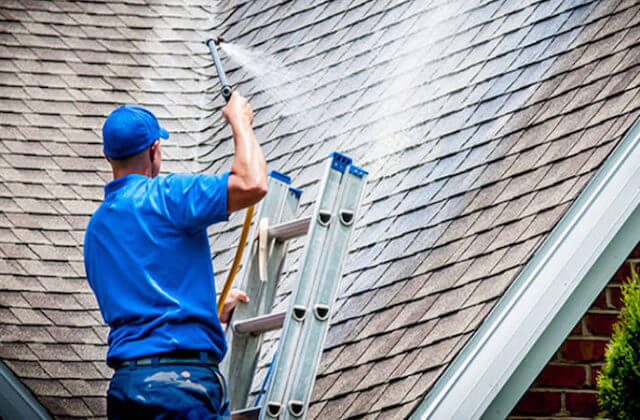 kansas city roof cleaning