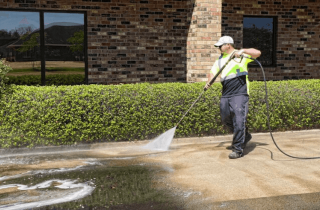 commercial concrete cleaning in kansas city